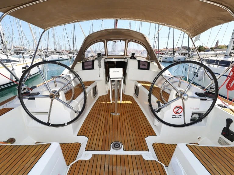 Noleggio Barca a vela a Zaravecchia (Biograd) – Jeanneau Sun Odyssey 389