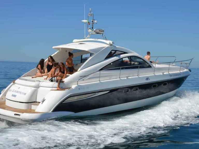 Fairline Fairline Targa 52 da affittare a  Vilamoura
