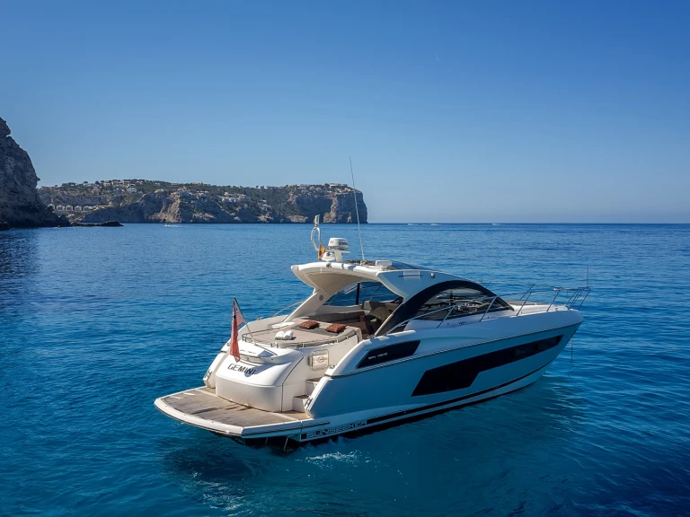 Noleggio Barca a motore con o senza skipper Sunseeker a Vilamoura
