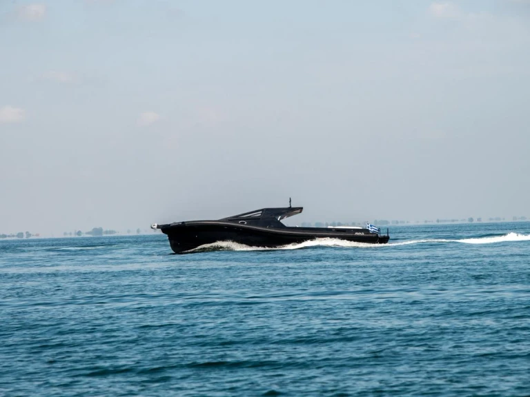 Gommone a noleggio a Calcidica (unità periferica) al miglior prezzo