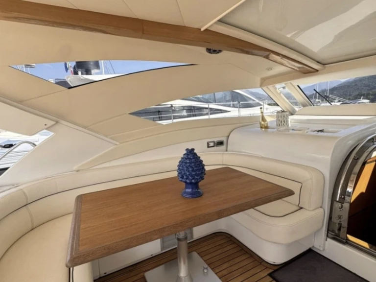Noleggio Catamarano a Salerno – Cayman Cayman 55 WA
