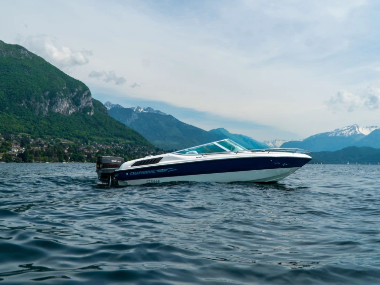 Noleggio Barca a motore a Annecy – Chaparral 1850 SL