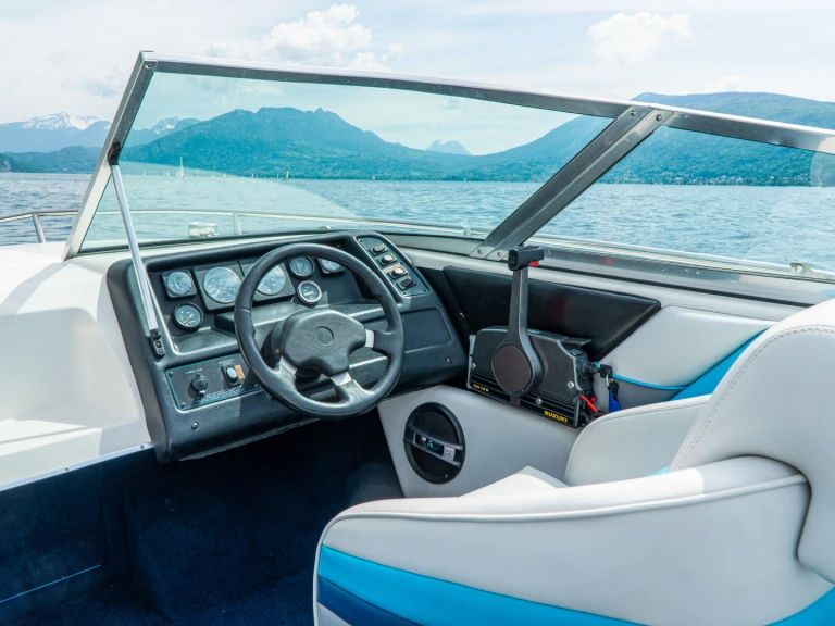 Chaparral 1850 SL da affittare a  Annecy