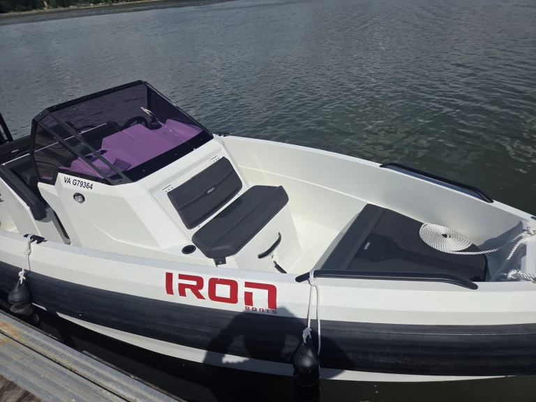 IRON BOATS  IRON 6.47 da affittare a  Vannes