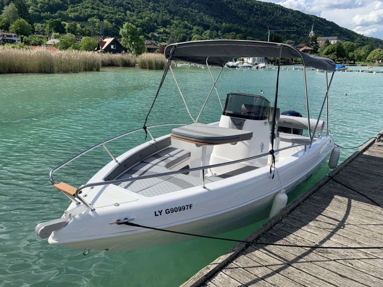 Noleggio Barca a motore a Annecy – Aquabat Sport Line 19