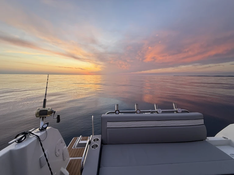 Jeanneau Merry Fisher 895 Cruiser da affittare a  Medulin
