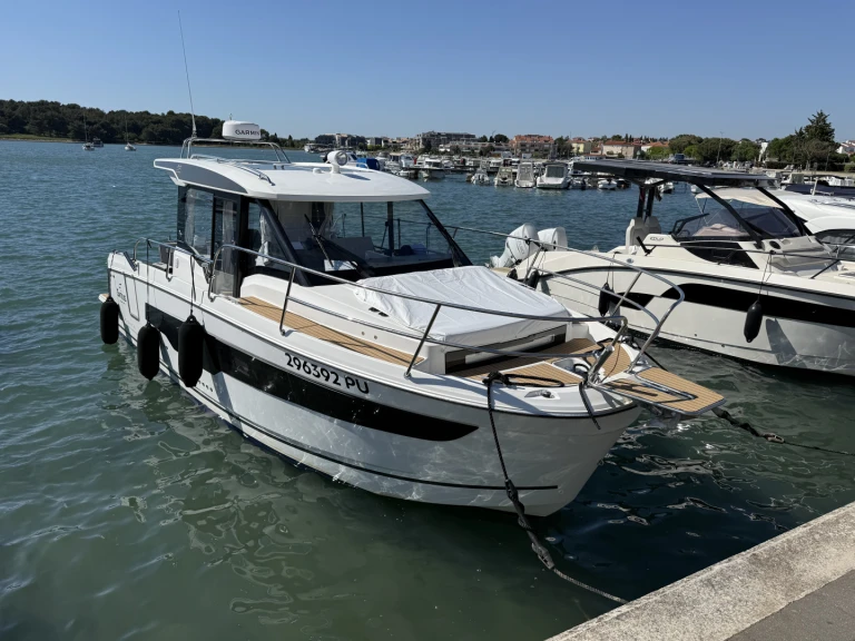 Noleggio Barca a motore a Medulin – Jeanneau Merry Fisher 895 Cruiser