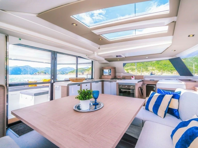 Noleggio Catamarano a Bas du Fort – Fountaine Pajot Tanna 47