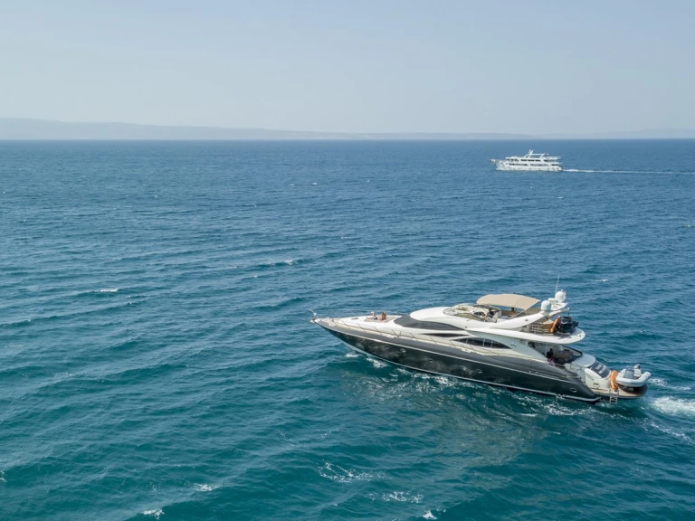 Noleggio barche Sunseeker Sunseeker Manhattan 84 a Spalato su Samboat