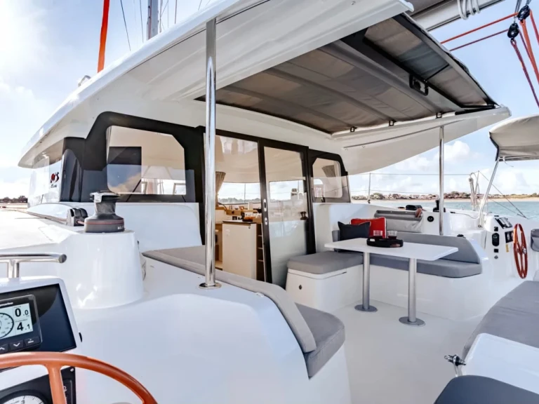 Catamarano a noleggio a Annapolis al miglior prezzo