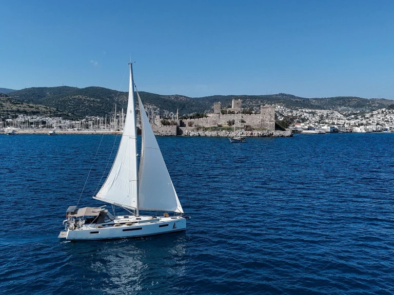 Noleggiare una Jeanneau Sun Odyssey 440 a Bodrum