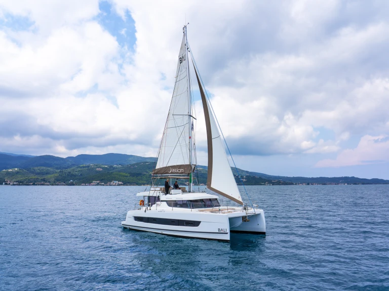 Noleggio Catamarano con o senza skipper Bali a Lefkáda