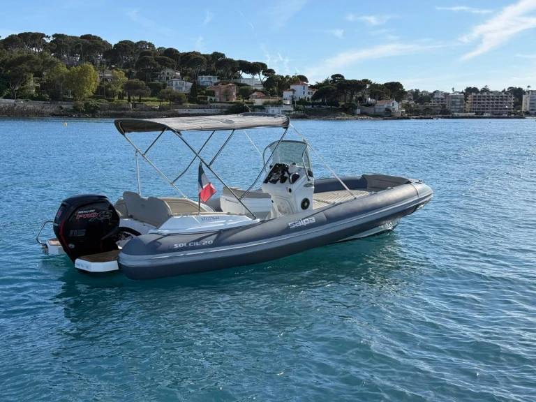 Noleggio Gommone con o senza skipper Salpa a Antibes