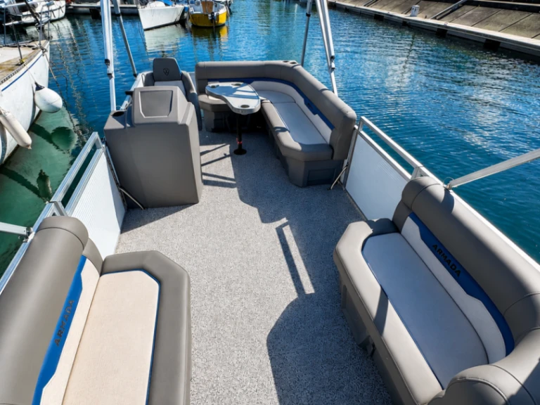Noleggiare una Armada Zen 167 a Aix-les-Bains