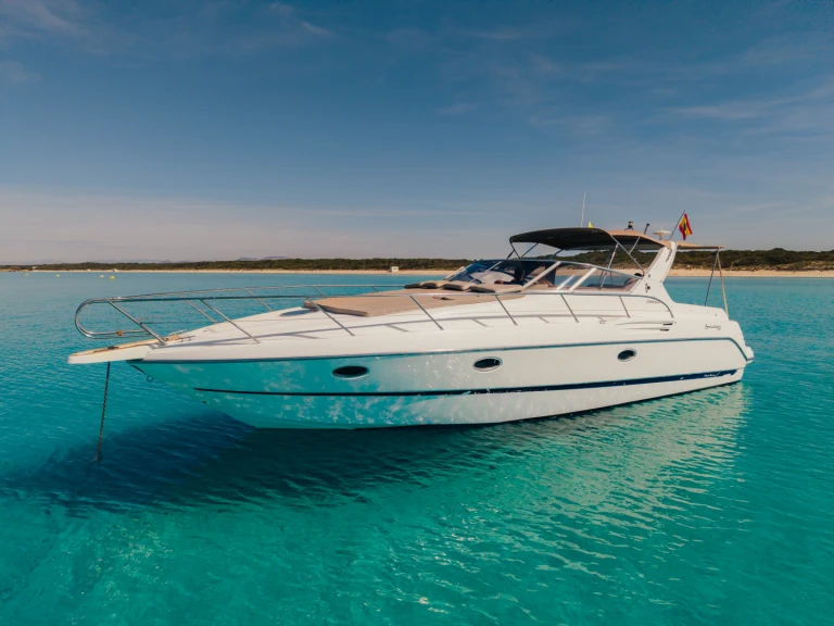 Noleggio barche Cranchi Smeraldo 37 a s'Estanyol de Migjorn su Samboat