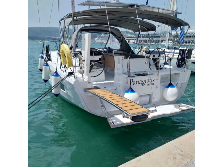 Noleggio Barca a vela Dufour con patente nautica