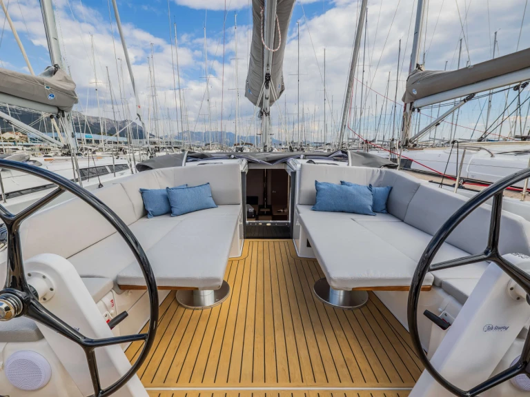 Noleggiare una Hanse Hanse 410 a Sebenico