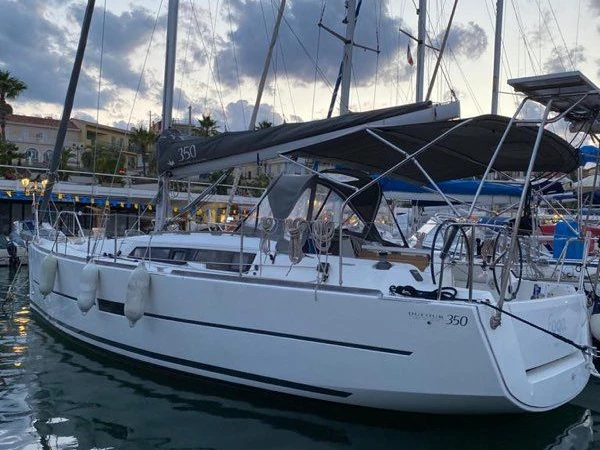 Noleggio Barca a vela Dufour con patente nautica