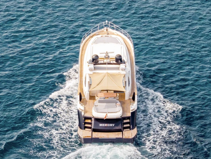 Noleggio a Saint-Tropez – Aicon 72 SL su SamBoat