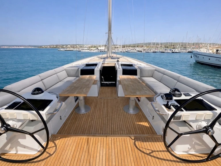 Noleggio Barca a vela con o senza skipper Hanse a Golfo Aranci