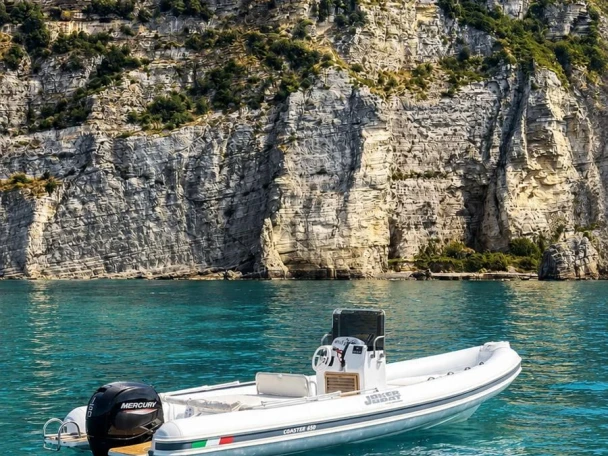 Noleggio barche Joker Boat Coaster 650 a Torre Annunziata su Samboat