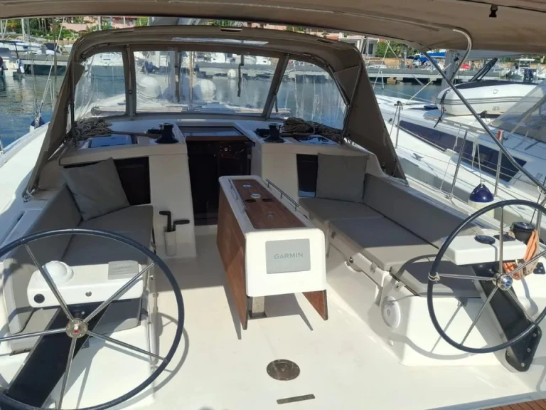 Noleggio Barca a vela a Cagliari – Dufour Dufour 430 Grand Large