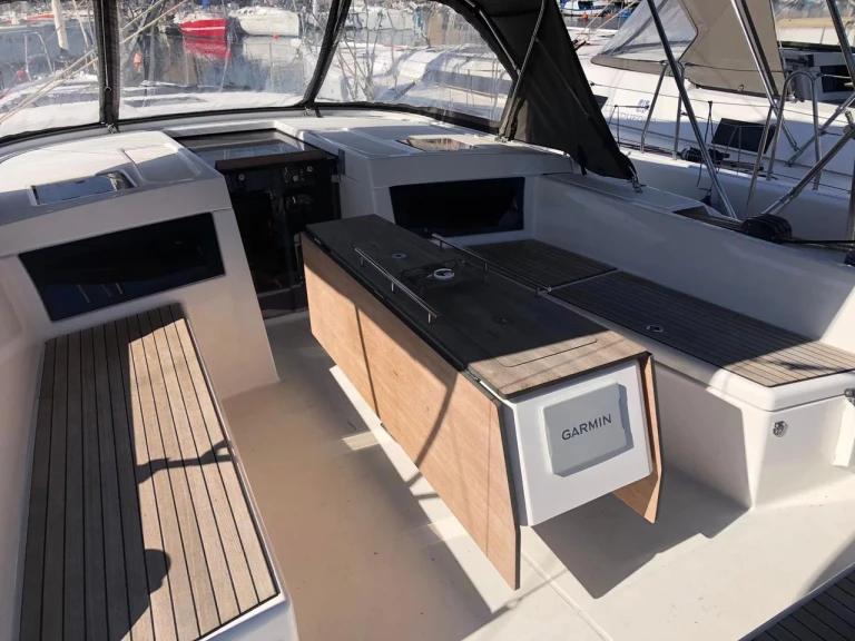 Noleggio barche Dufour Dufour 470 a Cagliari su Samboat