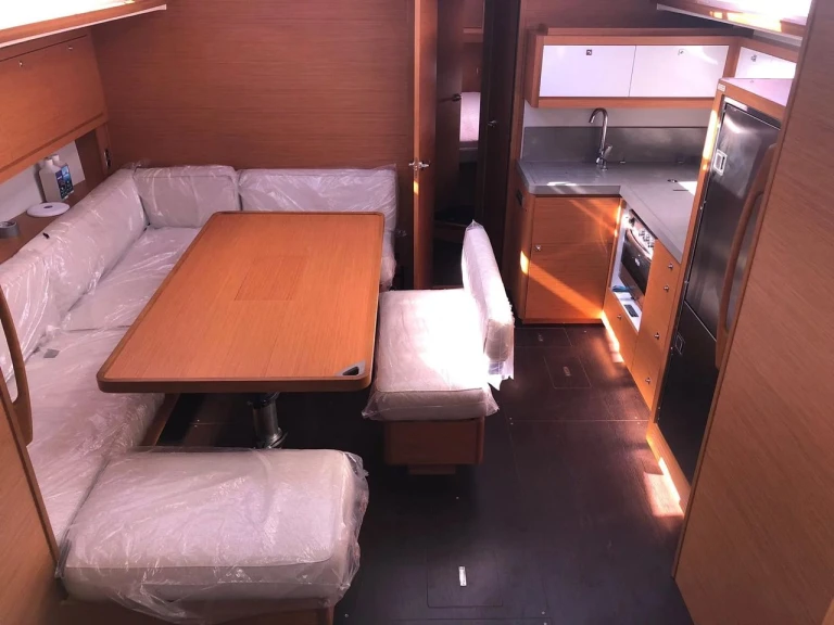 Noleggio Barca a vela Dufour con patente nautica