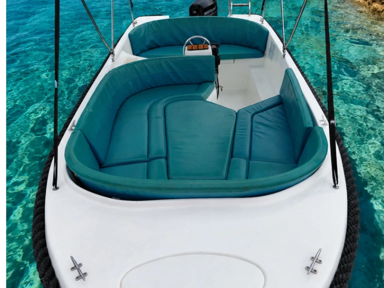 Noleggio a Spagna – Polyester Yacht Marion 500 su SamBoat