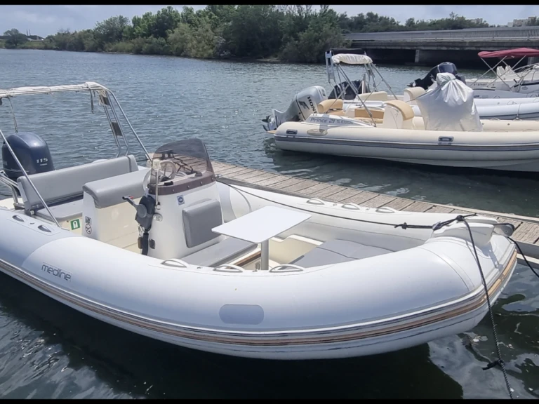 Noleggio barche Zodiac Medline a Francia su Samboat