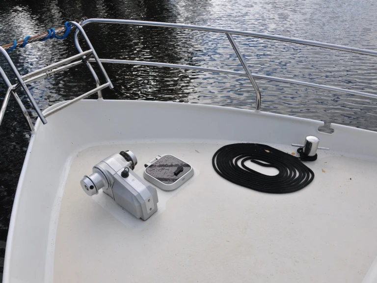 Noleggiare una Pedro Solano 38 "Charlotte" a Zehdenick