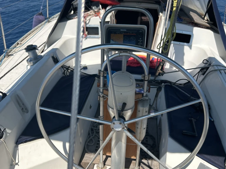 Noleggio barche Bénéteau First 375 a Genova su Samboat