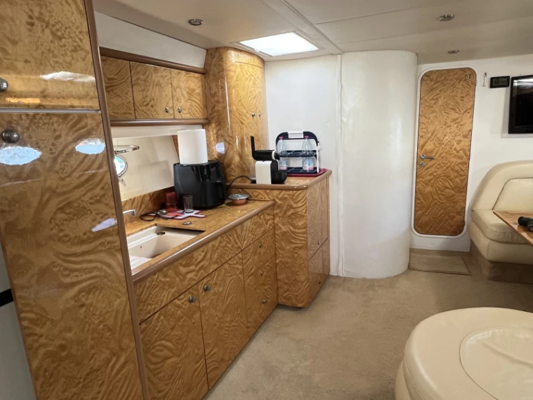 Noleggio Barca a motore a Nydri – Sunseeker Camargue 55