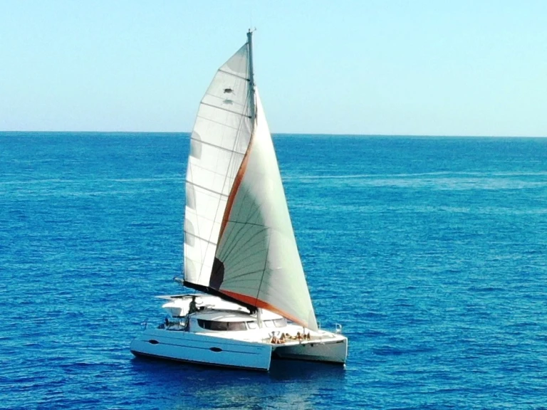 Noleggio Catamarano con o senza skipper Fountaine Pajot a Nosy Be