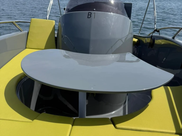 Noleggio a Angera – Clear Aries Open L su SamBoat