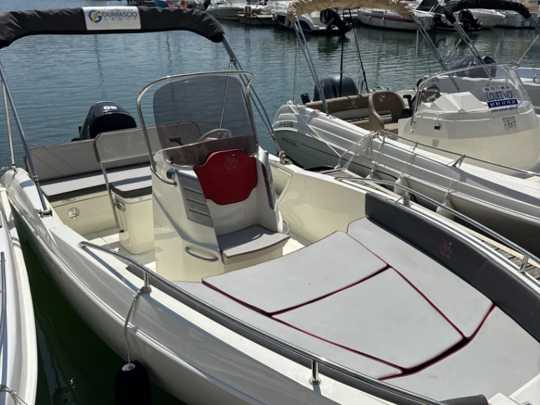 Noleggio barche Prua al vento Jaguar 5.7 a Argelès-sur-Mer su Samboat