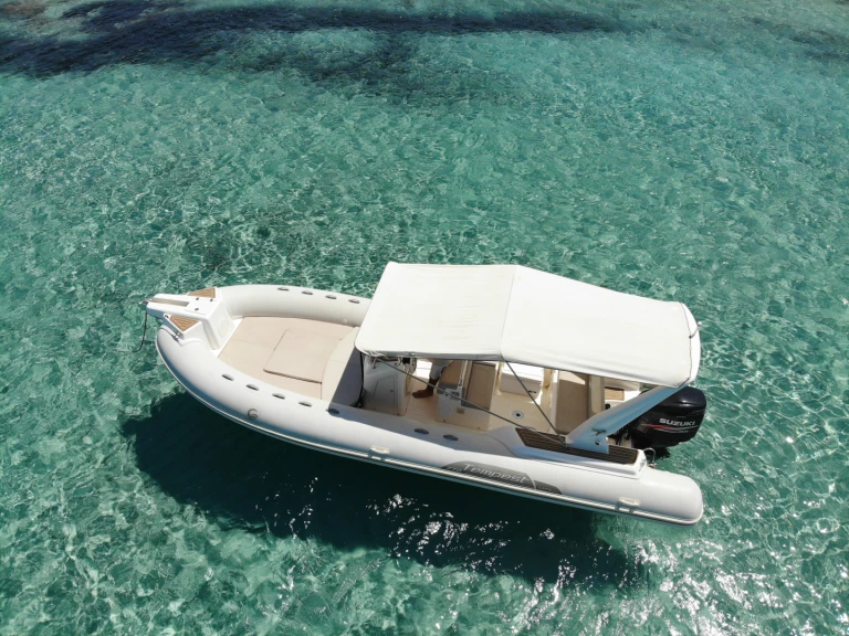 Noleggio a Portocolom – Capelli Tempest 770 S su SamBoat