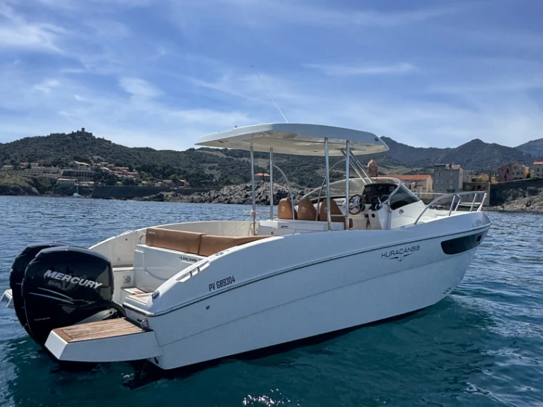 Noleggiare una Prua al Vento  HURACAN 9.8 a Argelès-sur-Mer