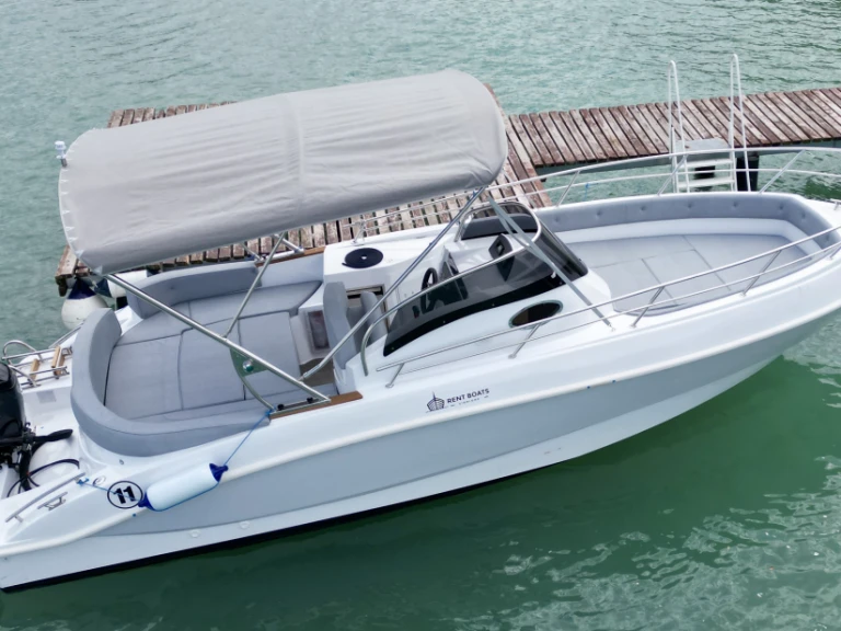 Noleggiare una Marinello Eden 26 Open a Sirmione