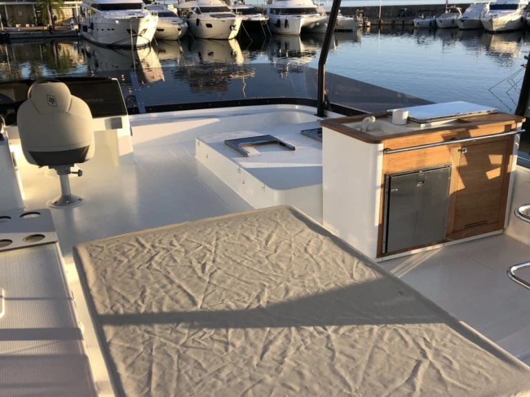 Noleggio barche Fountaine Pajot Fountaine Pajot MY 44 a Golfe-Juan su Samboat