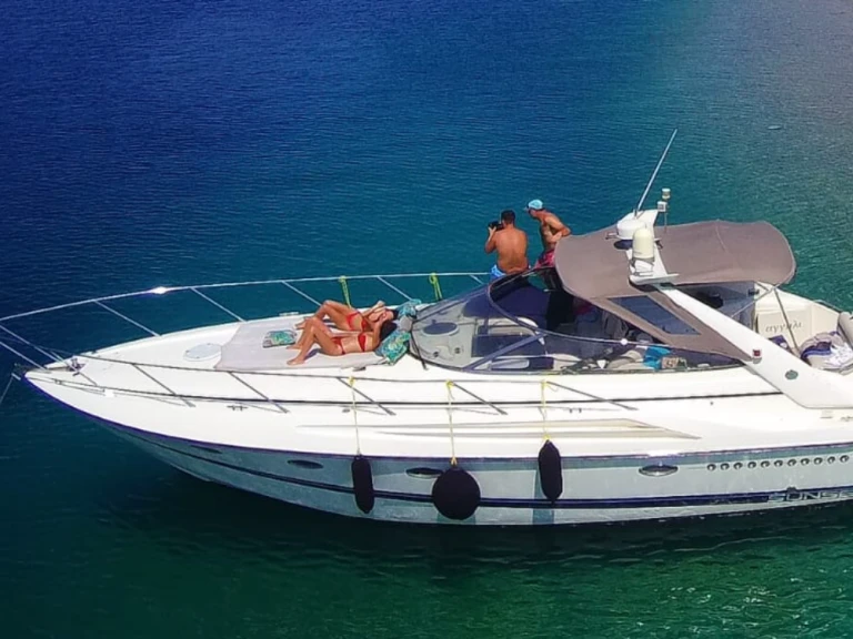 Noleggio a Nydri – Sunseeker Portofino 400 su SamBoat
