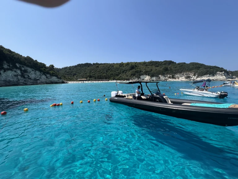 Noleggio barche Sunseeker Portofino 400 a Nydri su Samboat