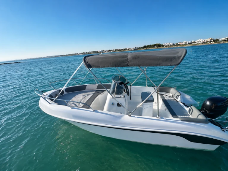 Noleggio barche Porto Cesareo economico Elegance 5,85