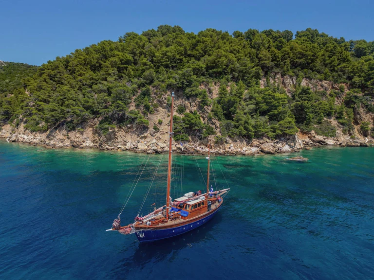 Noleggio a Skiathos – Custom made by Psarros shipping Liberty su SamBoat