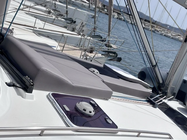 Noleggio a Lávrio – Jeanneau Jeanneau 53 su SamBoat