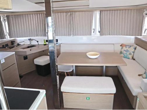 Noleggio Catamarano con o senza skipper Lagoon a Álimos