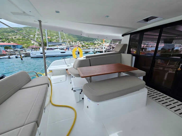 Noleggio barche Frenchtown economico Fountaine Pajot FP 41 Maesto 3 