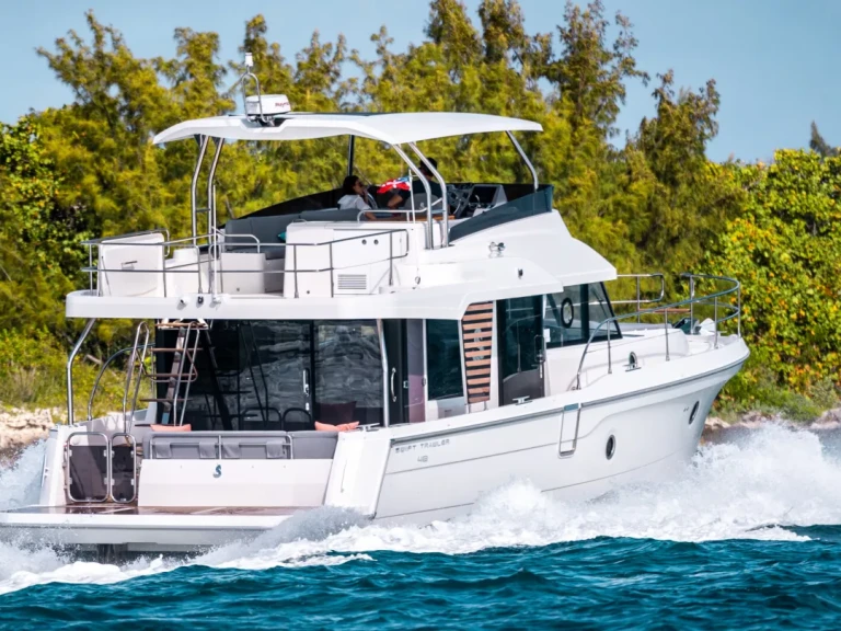 Noleggio barche Bénéteau Swift Trawler 48 a Capri su Samboat