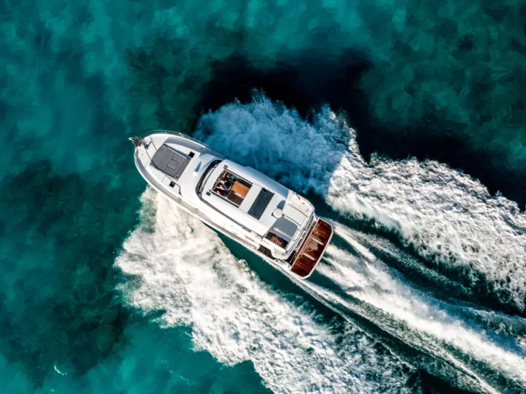 Noleggio Barca a motore con o senza skipper Bénéteau a Capri