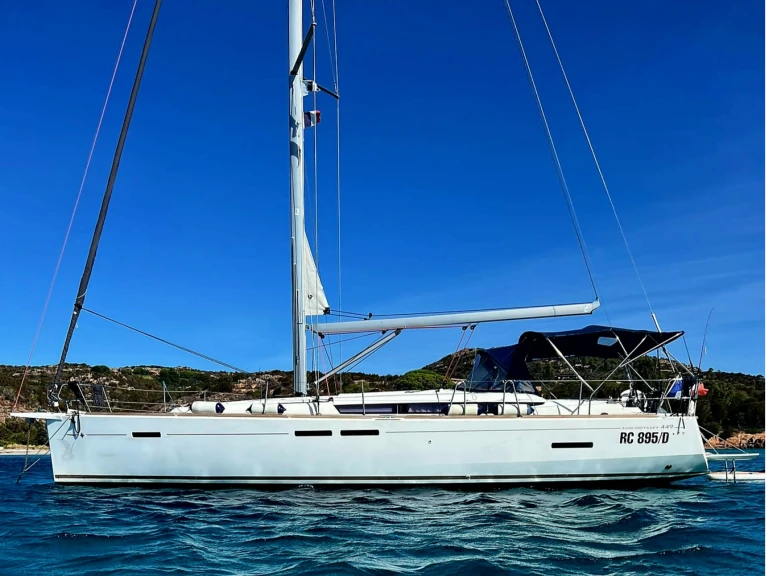 Noleggiare una Jeanneau Sun Odyssey 449 a Ajaccio